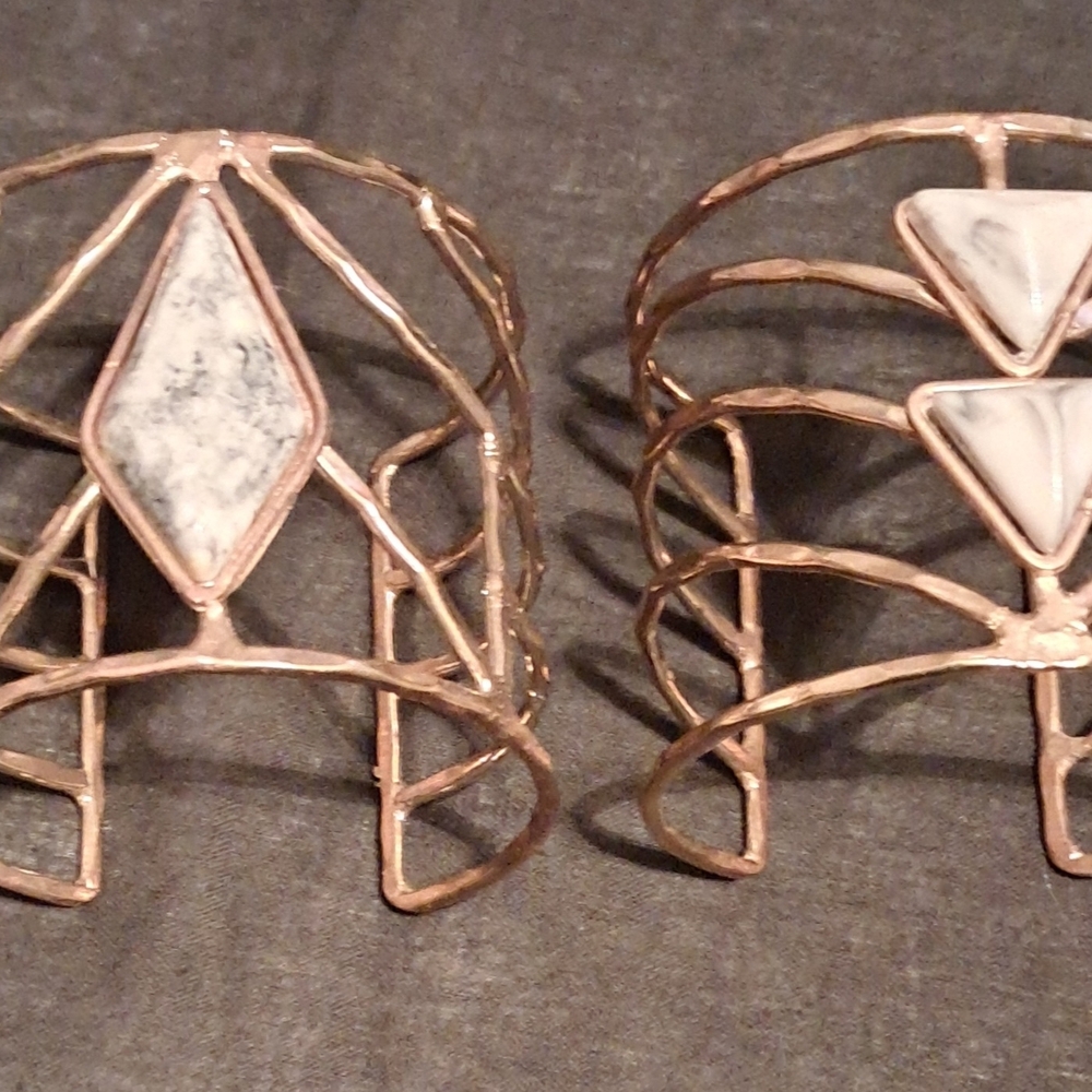 Elegant Gold and White Cuff Bracelet Set